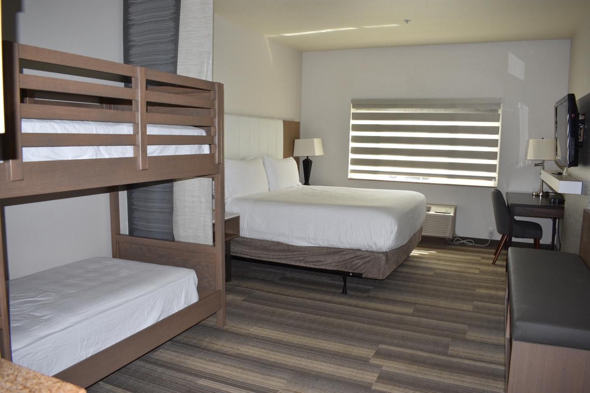 Hotel Marguerite South Anaheim - Garden Grove, Trademark Collection By Wyndham