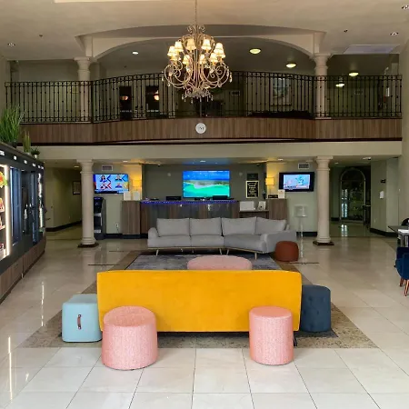 Marguerite South Anaheim - Garden Grove, Trademark Collection By Wyndham Hotel Garden Grove
