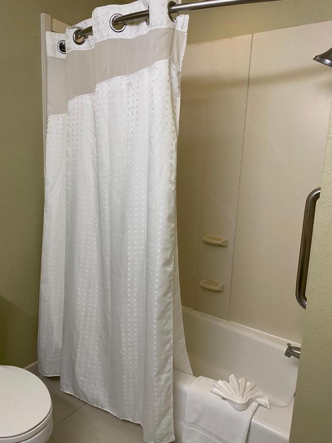 Hotel Marguerite South Anaheim - Garden Grove, Trademark Collection By Wyndham Garden Grove
