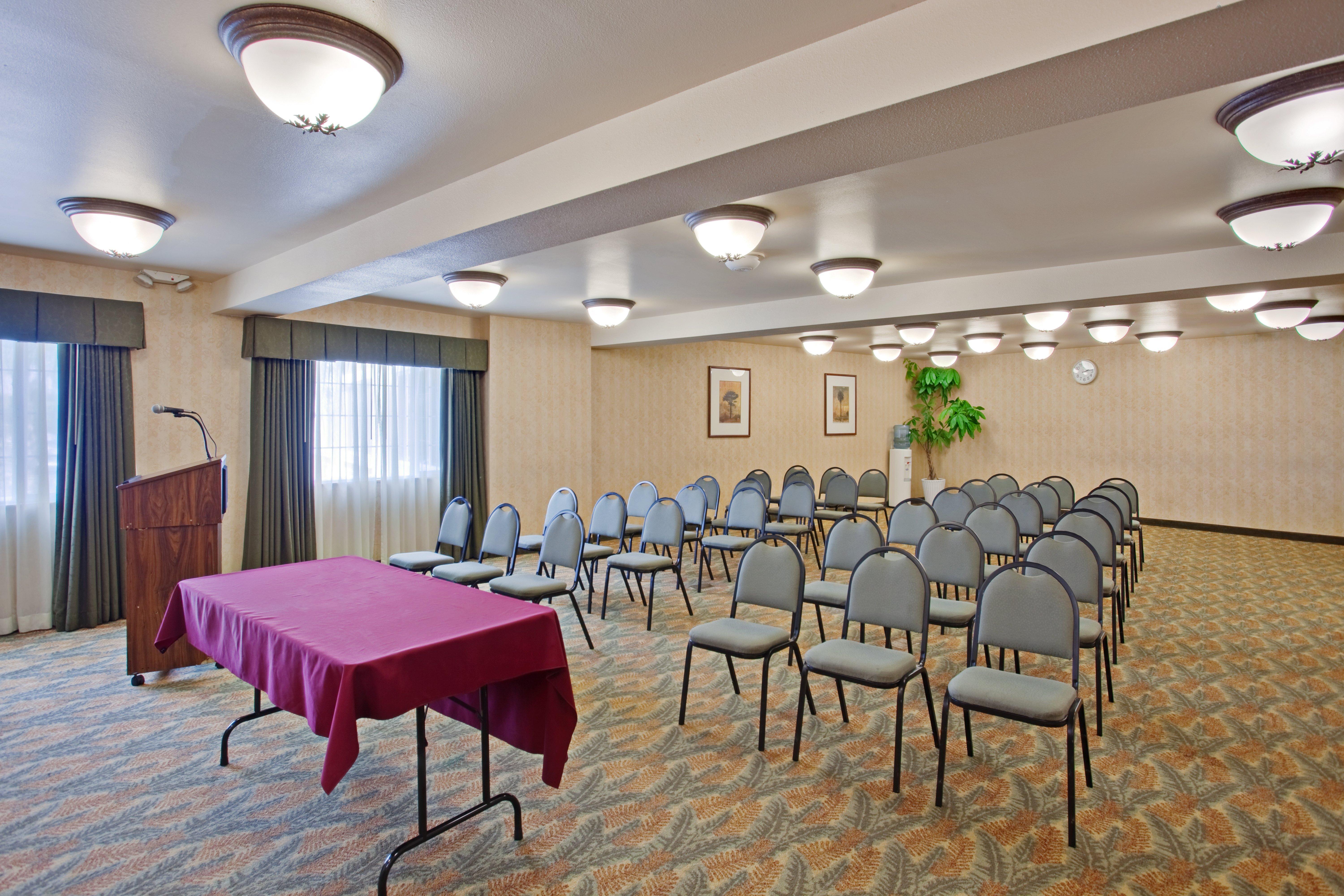 Hotel Marguerite South Anaheim - Garden Grove, Trademark Collection By Wyndham