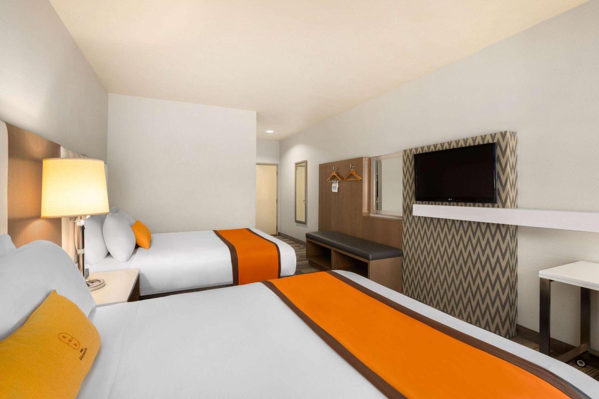 Marguerite South Anaheim - Garden Grove, Trademark Collection By Wyndham Hotel 3*