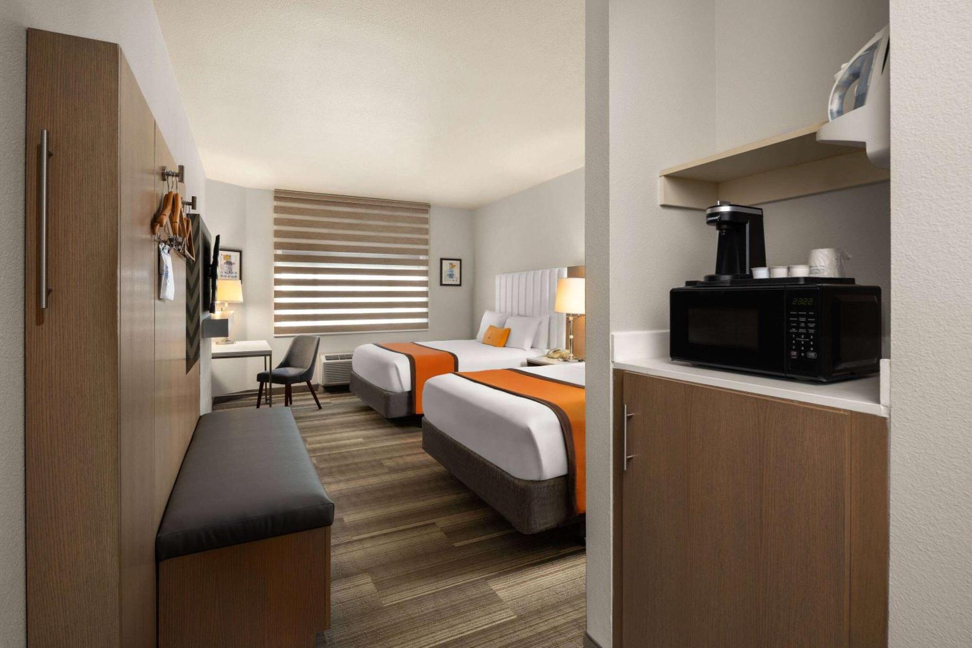 Marguerite South Anaheim - Garden Grove, Trademark Collection By Wyndham Hotel Garden Grove