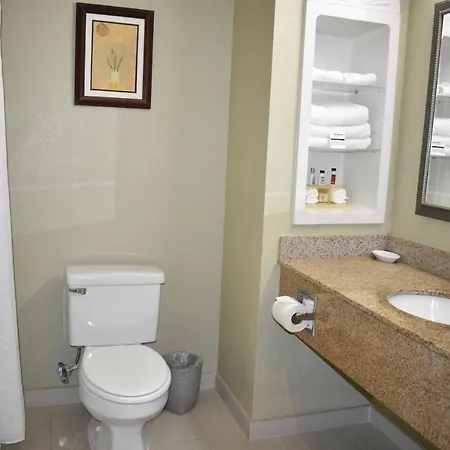 Hotel Marguerite South Anaheim - Garden Grove, Trademark Collection By Wyndham 3*