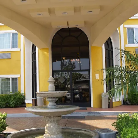 Hotel Marguerite South Anaheim - Garden Grove, Trademark Collection By Wyndham Garden Grove