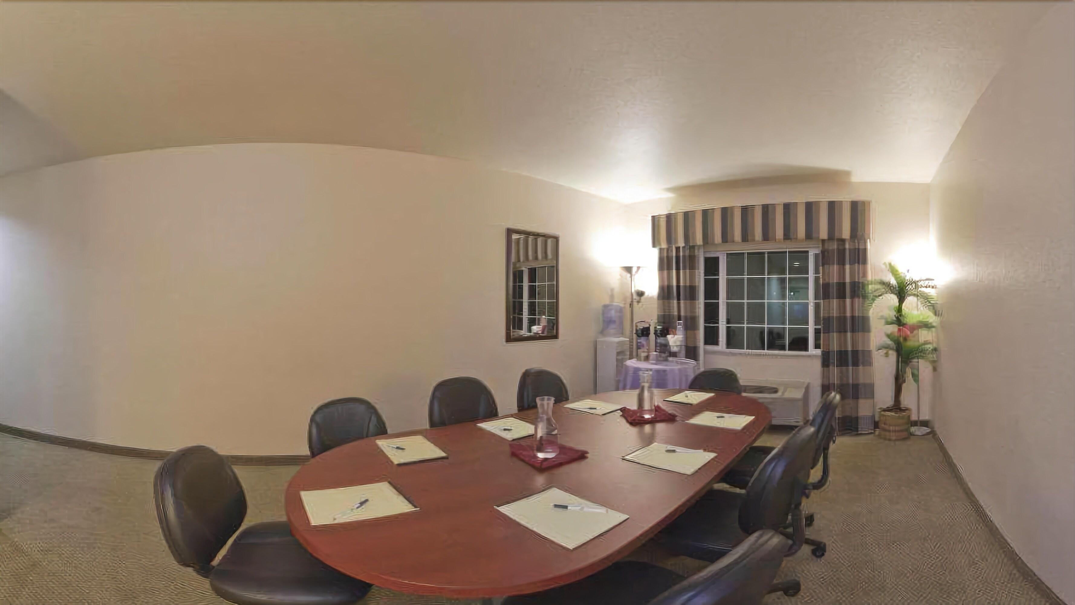 Marguerite South Anaheim - Garden Grove, Trademark Collection By Wyndham Hotel